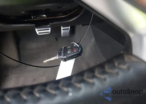 2014 Ford Mustang V6 Premium z USA, uszkodzony, nr VIN 1ZVBP8AM5E5312911